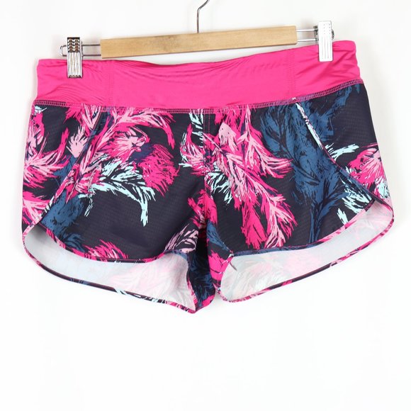 Patagonia Pants - Patagonia running floral shorts sz 6